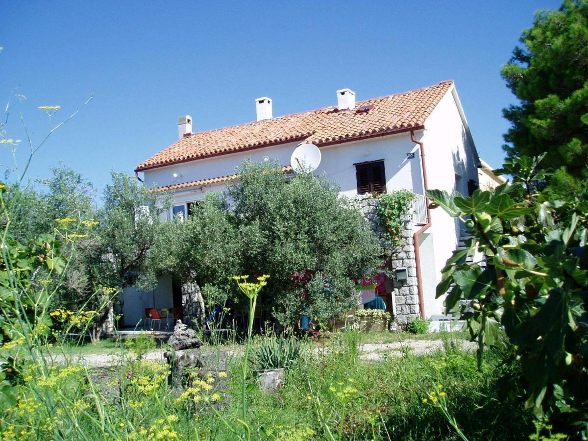Apartments Vjera Krk Town Eksteriør bilde